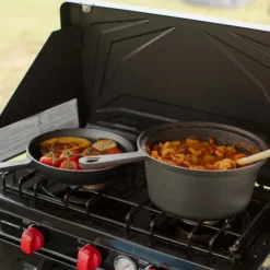 Outlet Companion 2 Burner Stove/Oven Combo