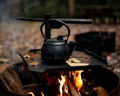 New Campfire 2 Quart Cast Iron Kettle