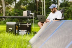 Online Companion 300W Solar Blanket