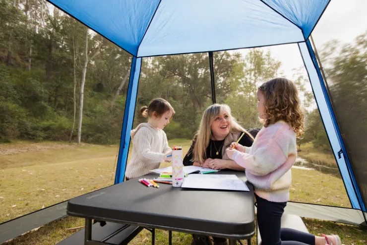 Online OZtrail Ironside Picnic Set