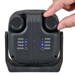 Outlet OZtrail Lumos DialBright 1500L Light